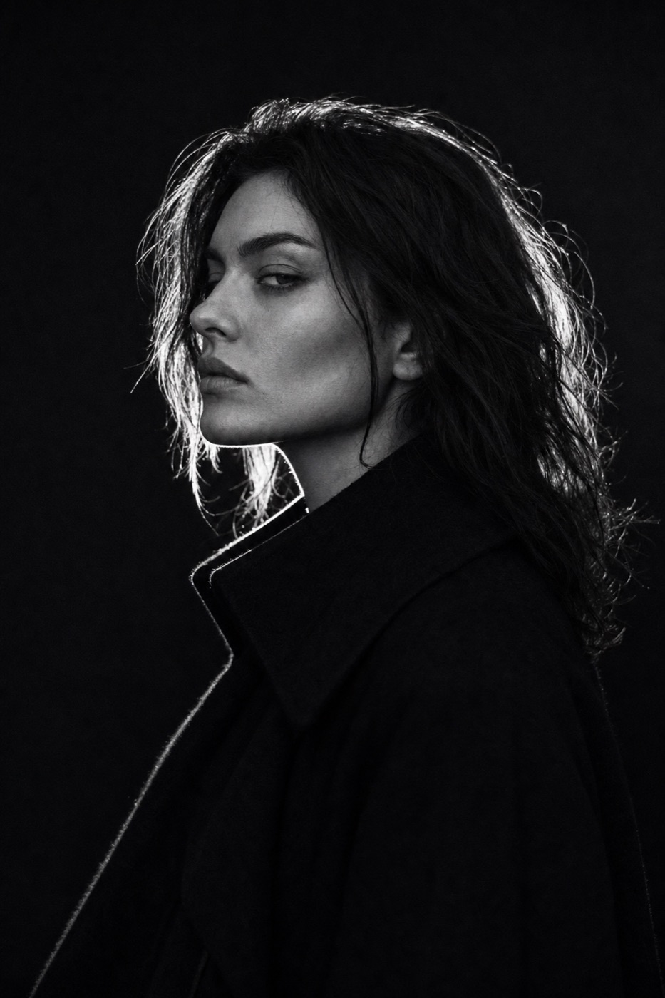 Kira Vex — studio portrait